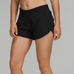 Lululemon Tracker low rise lined short 4”
